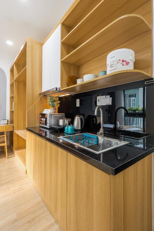 Cozrum Homes Ambera House Thành Pho Ho Chí Minh Esterno foto
