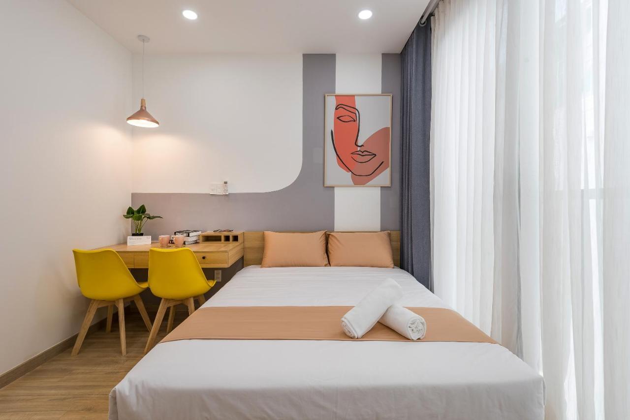 Cozrum Homes Ambera House Thành Pho Ho Chí Minh Esterno foto